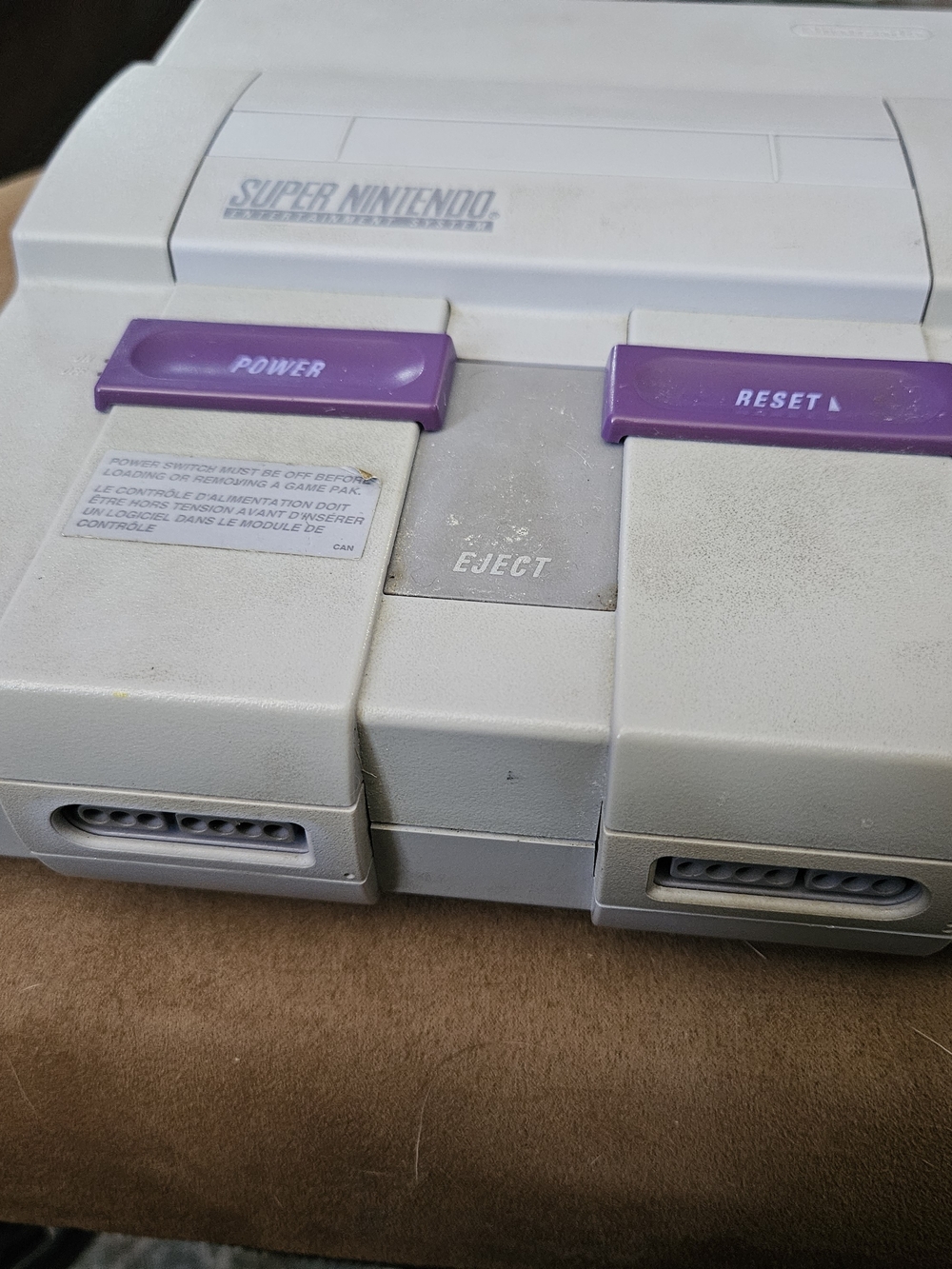 Super Nintendo - Picture 2 of 5